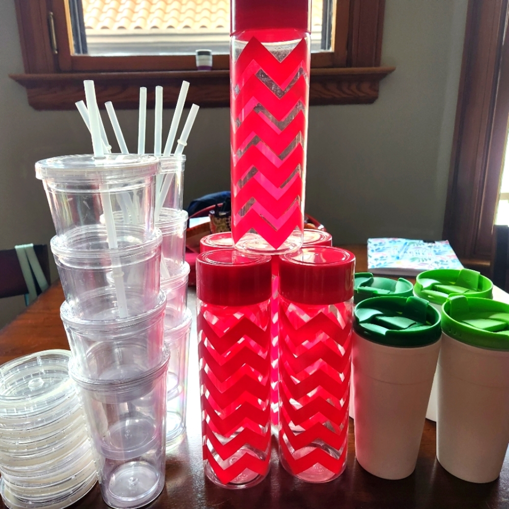 Lot of NEW Cups and Water Bottles